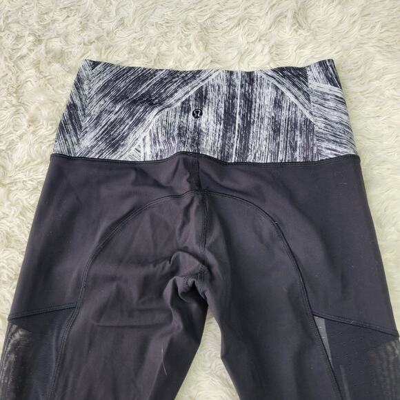 Lululemon Hot to Street Crop Heat Wave Black White 6 - Picture 5 of 7